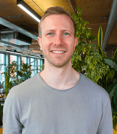 Headshot of Chris Hosty