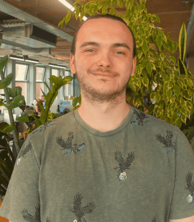 Headshot of Miles Oldham